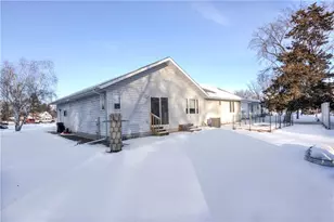 1517 E Clairemont Ave, Eau Claire, WI 54701 - Photo 31