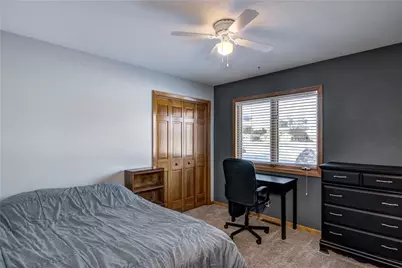 1517 E Clairemont Avenue, Eau Claire, WI 54701 - Photo 17