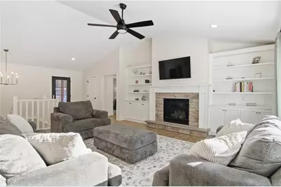 E10034 331st Avenue, Eau Claire, WI 54703 - Photo 11