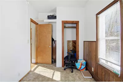 1245 S Farwell Street, Eau Claire, WI 54701 - Photo 11