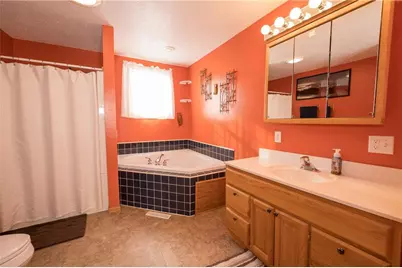 255 W Vine Street, Mondovi, WI 54755 - Photo 17