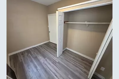 625 Barstow Street #1-2, Eau Claire, WI 54703 - Photo 7