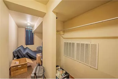 1010 S Farwell Street, Eau Claire, WI 54701 - Photo 35