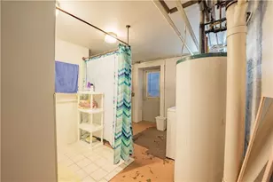 1010 S Farwell St, Eau Claire, WI 54701 - Photo 29