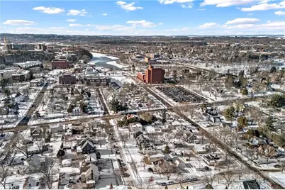 [Address not provided], Eau Claire, WI 54701 - Photo 35