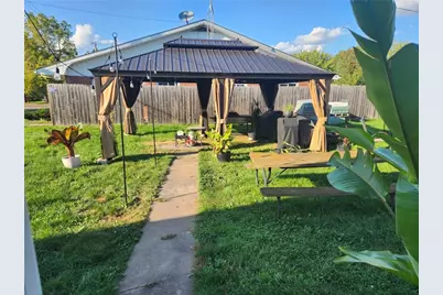 127 W Lincoln Avenue, Fall Creek, WI 54742 - Photo 45