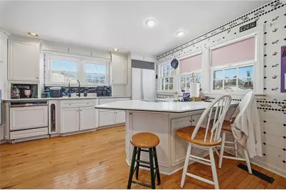 127 W Lincoln Avenue, Fall Creek, WI 54742 - Photo 5