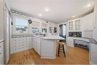 127 W Lincoln Avenue, Fall Creek, WI 54742 - Photo 7