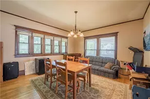 1010 S Farwell St, Eau Claire, WI 54701 - Photo 7