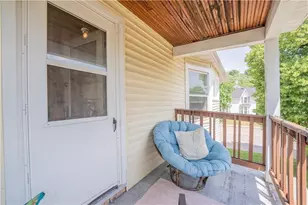 1010 S Farwell St, Eau Claire, WI 54701 - Photo 21