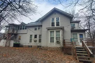 127 W Cedar St, Chippewa Falls, WI 54729 - Photo 3