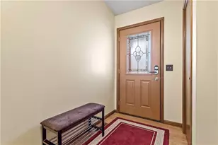 4910 Rye Ct, Eau Claire, WI 54701 - Photo 3