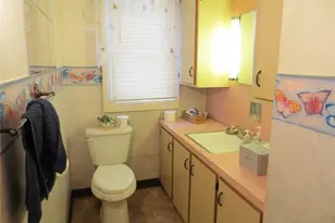 636 E 3rd St, Owen, WI 54460 - Photo 9