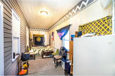 123 S Roosevelt Road, Black River Falls, WI 54615 - Photo 9