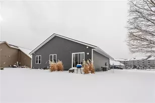 2352 St Andrews Dr, Altoona, WI 54720 - Photo 17