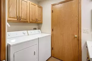 3330 S Robin Meadows Ln, Eau Claire, WI 54701 - Photo 11