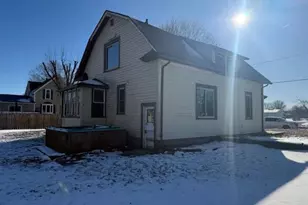 128 E Broadway St, Blair, WI 54616 - Photo 3