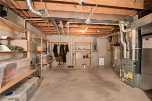 3012 W Ridge Dr, Eau Claire, WI 54703 - Photo 41