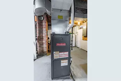 632 Gilbert Avenue, Eau Claire, WI 54701 - Photo 9