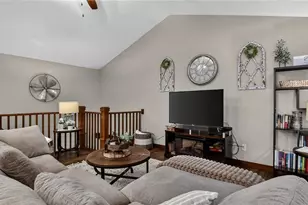 4924 Bluebell Ct, Eau Claire, WI 54703 - Photo 3