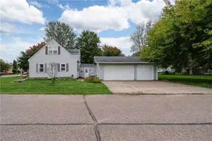 211 Main St, Colfax, WI 54730 - Photo 27