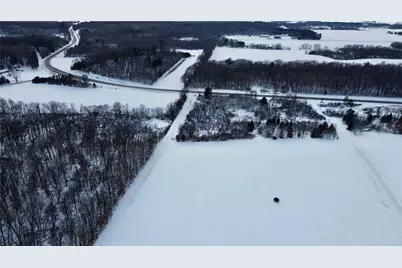 9025 S State Road 37, Eau Claire, WI 54701 - Photo 21