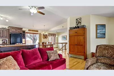 608 Fagstad Street, Menomonie, WI 54751 - Photo 9