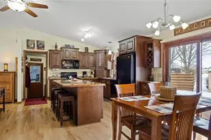 608 Fagstad St, Menomonie, WI 54751 - Photo 5