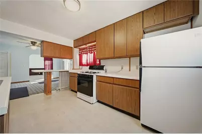 23 S Culver Street, Chippewa Falls, WI 54729 - Photo 9