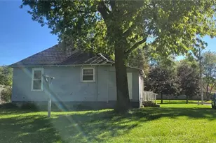 218 E Clark St, Alma Center, WI 54611 - Photo 3