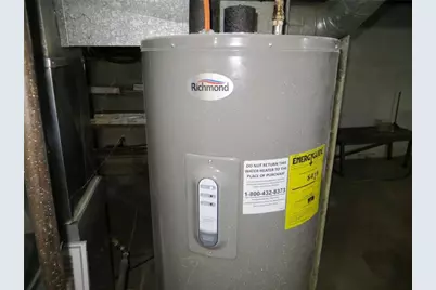 301 S Washington Street, Thorp, WI 54771 - Photo 17