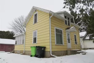 301 S Washington St, Thorp, WI 54771 - Photo 3