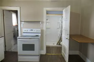 301 S Washington St, Thorp, WI 54771 - Photo 5