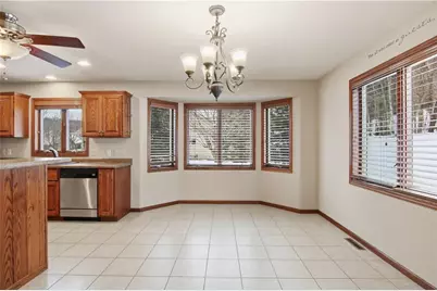 2603 E Princeton Avenue, Eau Claire, WI 54703 - Photo 9