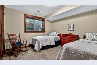 5643 Green Park Drive, Eau Claire, WI 54703 - Photo 17