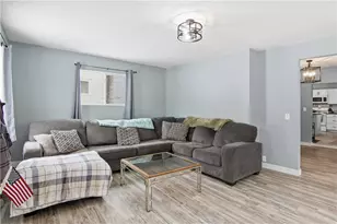 313 E Willow St, Chippewa Falls, WI 54729 - Photo 3