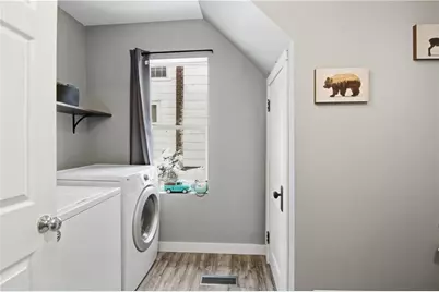 313 E Willow Street, Chippewa Falls, WI 54729 - Photo 25