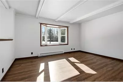 506 W Stacy Court, Cadott, WI 54727 - Photo 5