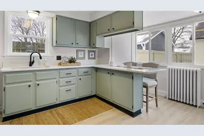 1505 Sherwin Avenue, Eau Claire, WI 54701 - Photo 9