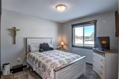 4947 Woodlands Drive, Eau Claire, WI 54703 - Photo 19