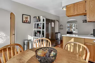 109 W Polk Ave, Eau Claire, WI 54701 - Photo 9