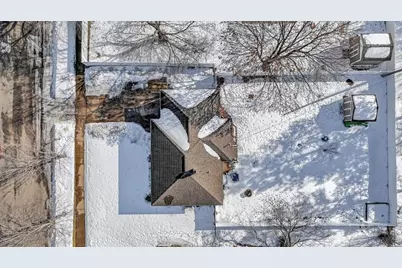 109 W Polk Avenue, Eau Claire, WI 54701 - Photo 3