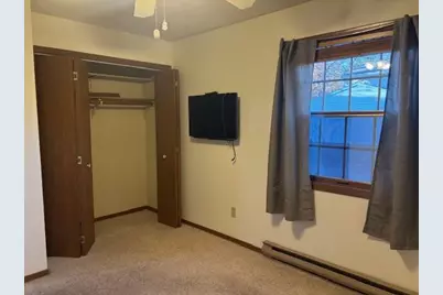 304 Parkview Court #2, Altoona, WI 54720 - Photo 11