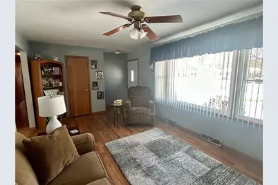 315 E Grant Avenue, Eau Claire, WI 54701 - Photo 5