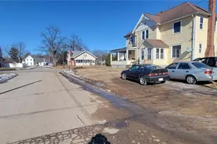 518 Main St, Black River Falls, WI 54615 - Photo 3