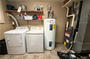 1215 Glades Dr, Altoona, WI 54720 - Photo 25