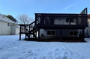 1215 Glades Dr, Altoona, WI 54720 - Photo 33