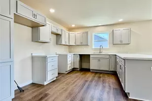 1353 Knapp St, Chetek, WI 54728 - Photo 15