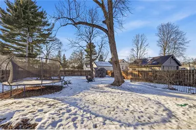 1607 Broadway Street, Menomonie, WI 54751 - Photo 9