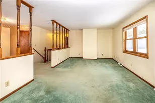 615 Rose St, Black River Falls, WI 54615 - Photo 5